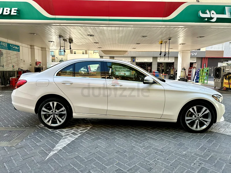 Mercedes Benz C300 | AMERICAN SPEC| 2018| Well maintained63144413704834114