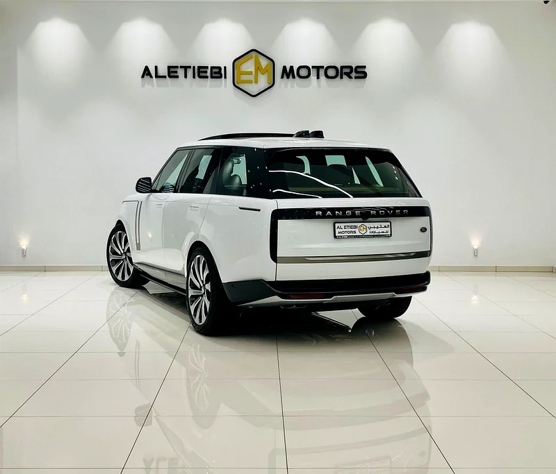 RANGE ROVER HSE P530
2023 MODEL
48,000 KM
GCC
AL TAYER
5 YRS WARRANTY
60,000 KM CONTRACT SERVICE63232138260098113