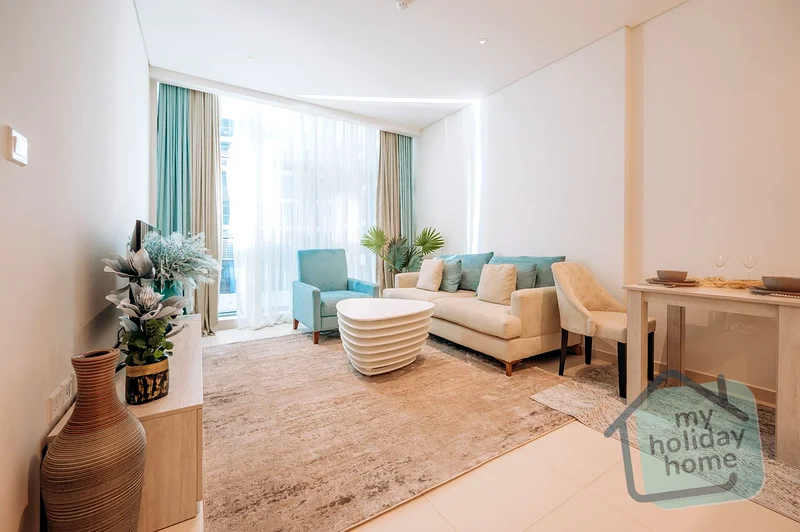 Elegant 1 BR | Infinity Pool |  Easy Beach Access63832616075393110