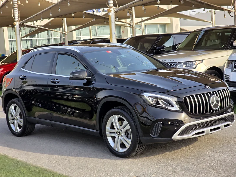 MERCEDES GLA250  2019 FULL OPTION PANORAMIC PERFECT CONDITION63146744800643112
