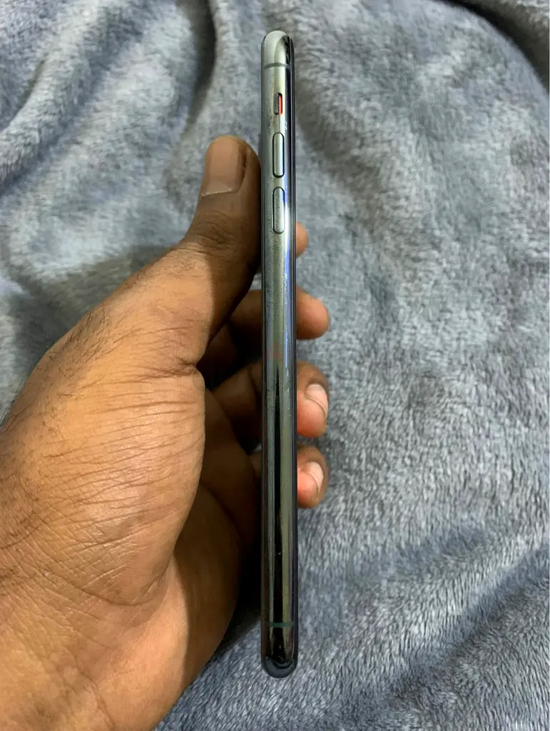 iPhone 11 pro max new63214426940545112