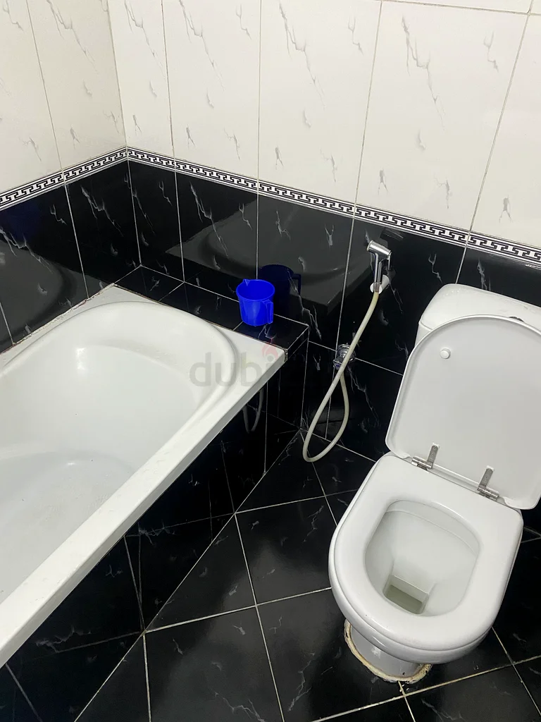 Fully furnished executive bed space in Shabia 11 and Shabia 963143497972865112