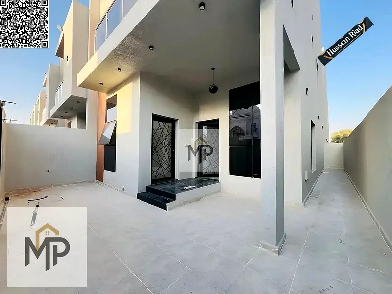 فيلا فاخرة من 3 طوابق للبيع، ملكية حرة مدى الحياة، تشمل رسوم التسجيل ونقل الملكية63904465126529112