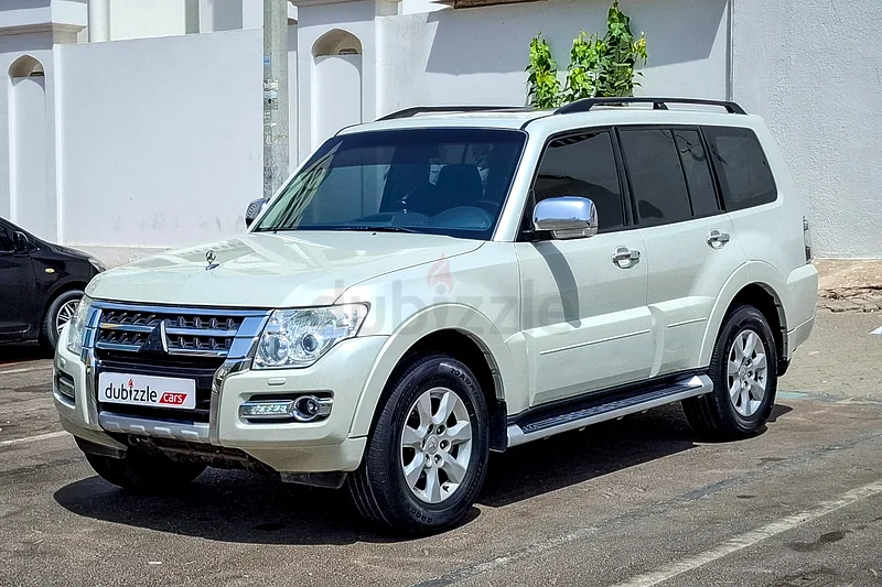 AED 721/month | 2017 Mitsubishi Pajero GLS | GCC Specs | Ref#33692363172195454593112