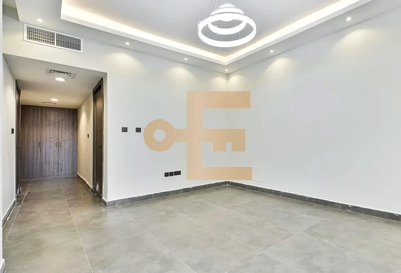 4 غرف نوم وغرفة خادمة | جديدة بالكامل | بالقرب من سيركل مول63786117669251112