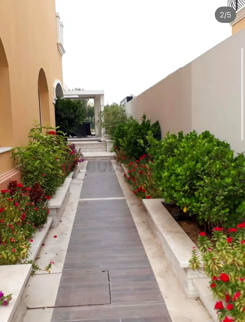 يمكننا القيام بأعمال تنسيق الحدائق وبناء حمامات السباحة63186766532482112