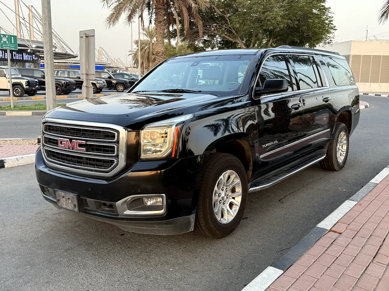 **2020**GMC YUKON DENALI GCC SPEC63175704749569111