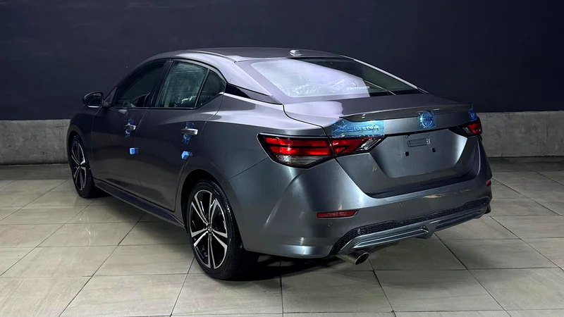 NISSAN SENTRA 2021 # 29117663137335015937112