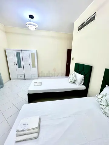 FEMALE Bedspace with balcony | Near to Metro
