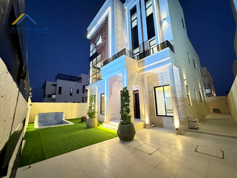 Villa with private pool, central air conditioning, and price including registration fees. Villa with 6 bedrooms, ground floor + 2, excellent location63877279991938111