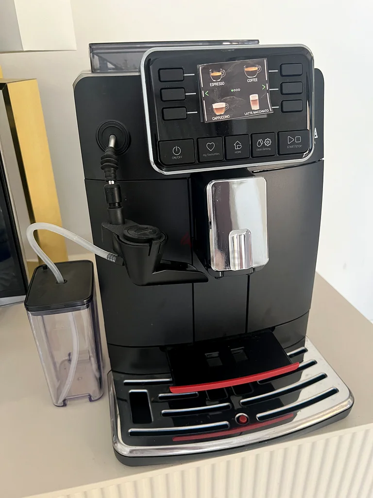 ماكينة قهوة فاخرة للبيع - GAGGIA CADORNA632524393413151122