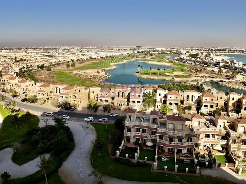 مفروش | إطلالة على ملعب جولف | تم تجديده63859834087426110