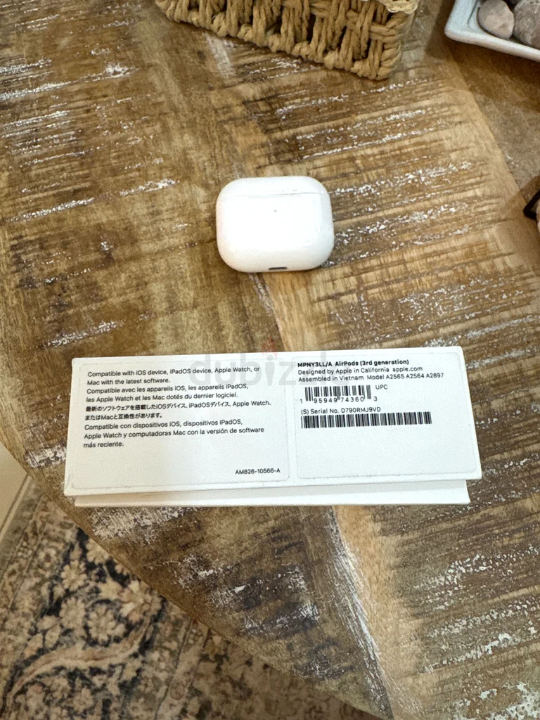 آبل إيربودز برو - آبل إيربودز الجيل الثالث مع علبة الشحن بمنفذ لايتنيج،63190117354241111