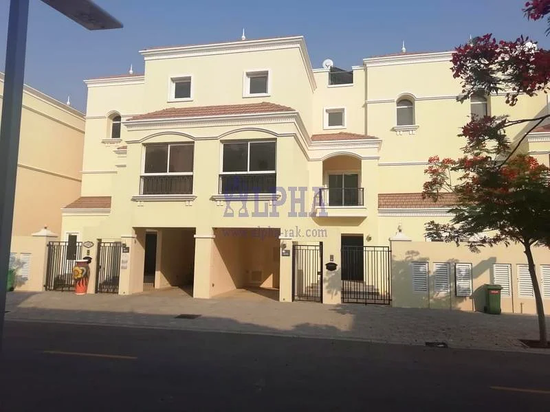منظر رائع | فيلا غير مفروشة من 4 غرف نوم63858882144387110