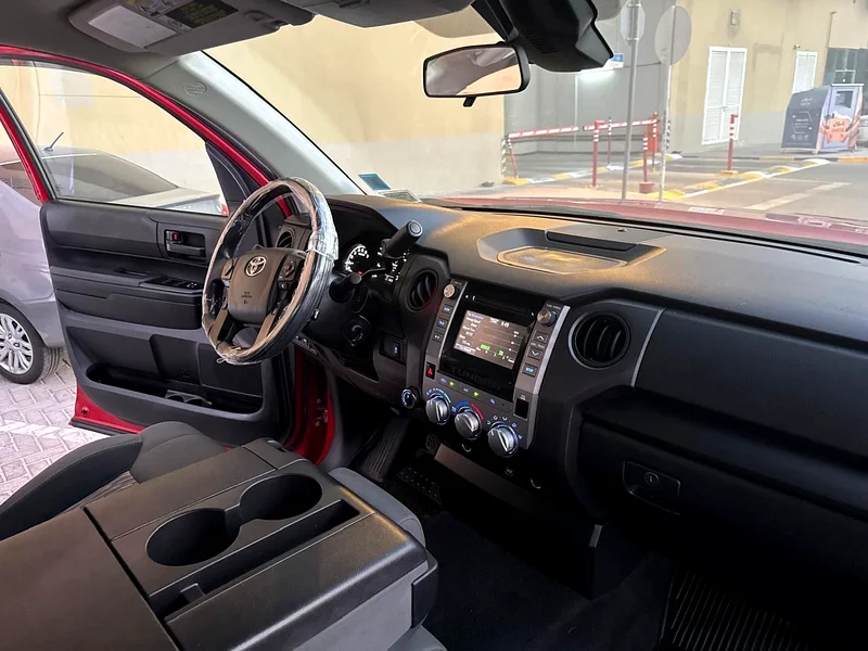 Toyota Tundra V8 2018, super clean car low mileage, three original keys63147208469762114
