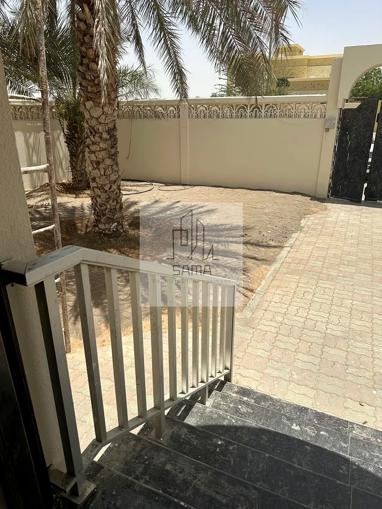 بيت للإيجار في منطقة سلاماتس، مساحة واسعة مع مدخل خاص وفناء.633066809544971113