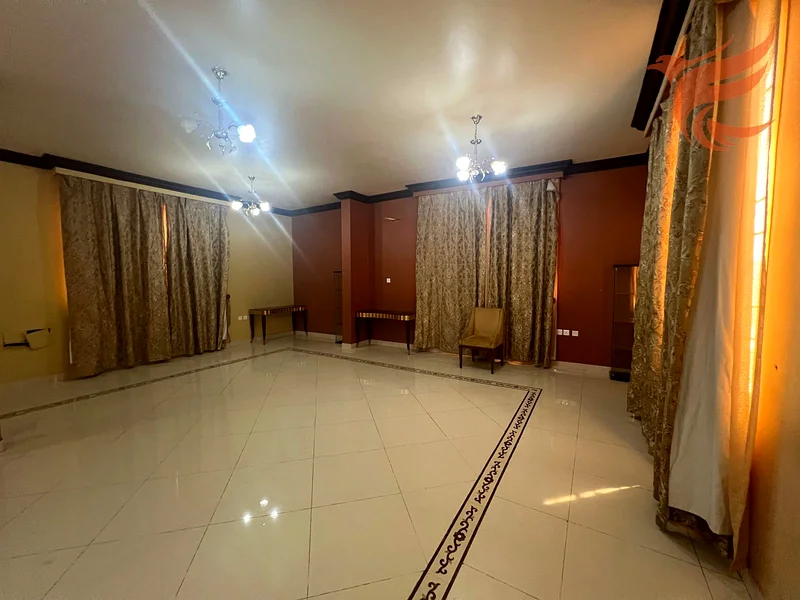 فيلا بمساحة كبيرة مكونة من 9 غرف نوم و3 طوابق للإيجار | الزعابي |63814659763459114