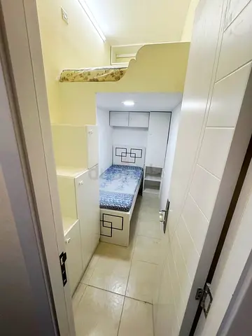 New Partition Room for couple or 2 persons available near DIC metro station