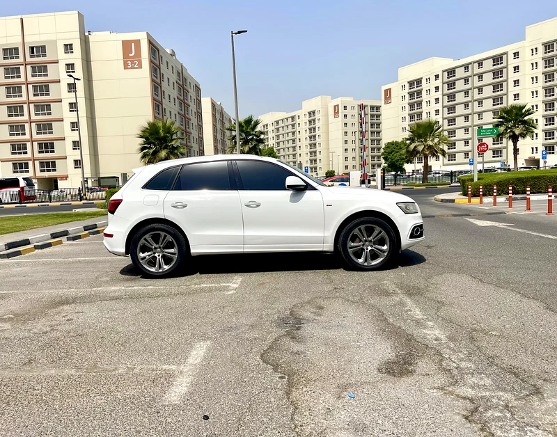Lady Driven Audi Q5 2015 S-Line 2.0 V4 Top Option, Low Milage, Original Paint, Well Maintained63168499709059114