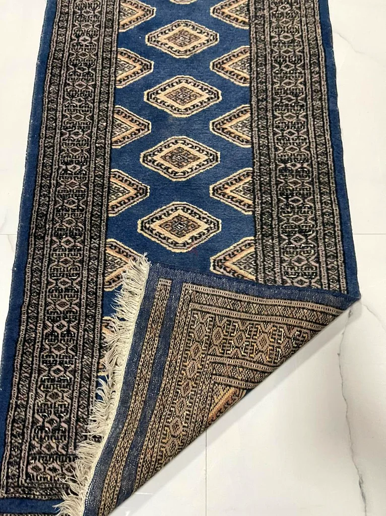 Elegant Handwoven Blue Runner Rug – Timeless Design!63180365939201114