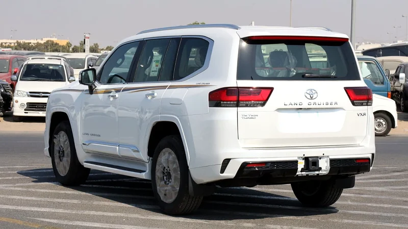 2024 TOYOTA LAND CRUISER 3.3 TWIN TURBO DIESEL FULL OPTION WITH RADAR62930624474369113