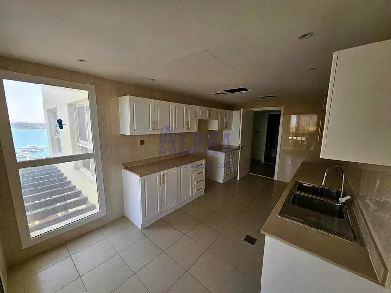 SEMI FURNISHED|3 BR W/MAID'S ROOM| MARINA VIEW63859833982210111