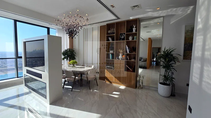 luxurious apartment with a stunning view for sale in La Plage Tower63204217667202113