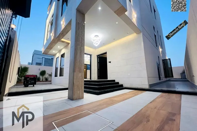 Luxurious villa for sale, including water, electricity, air conditioning, and a private swimming pool, without service fees, behind Azha Mall and Comp63904246637570114