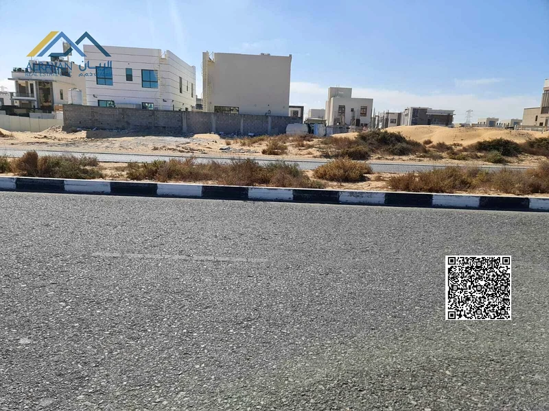 Residential and commercial land in Al-Amirah Village on the main street, ground floor permit + 10 floors, close to all services and facilities63197608520961111