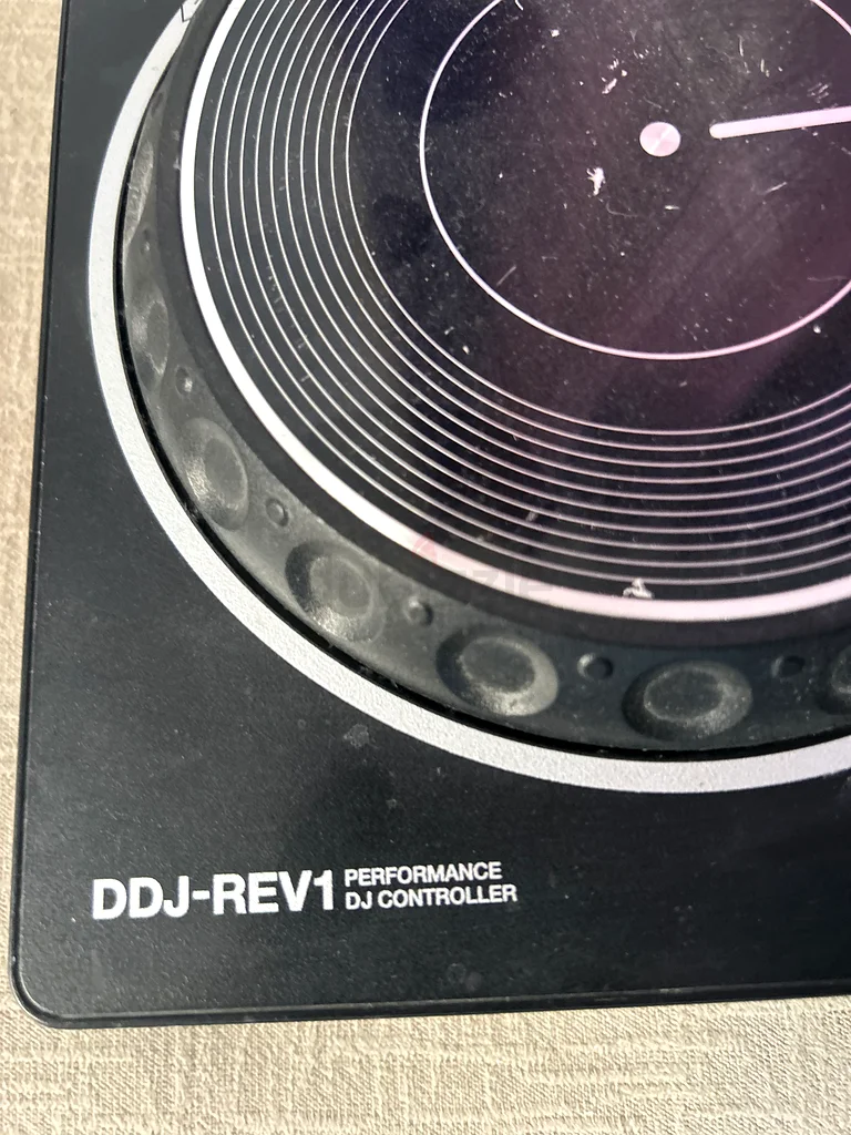 Abu Dhabi63231196076930111