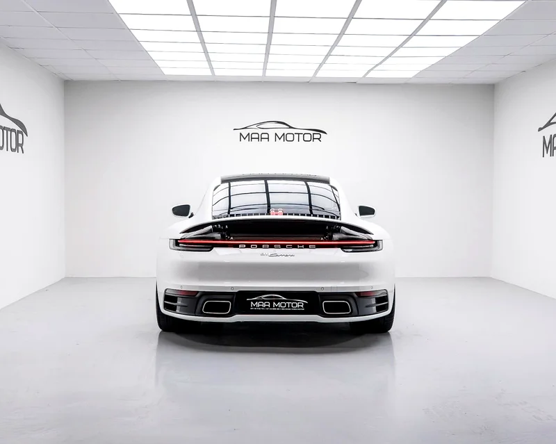 Porsche 911 Carrera 2024 GCC | Full Option | Only 4,000 KM | Agency Condition63150479168386114