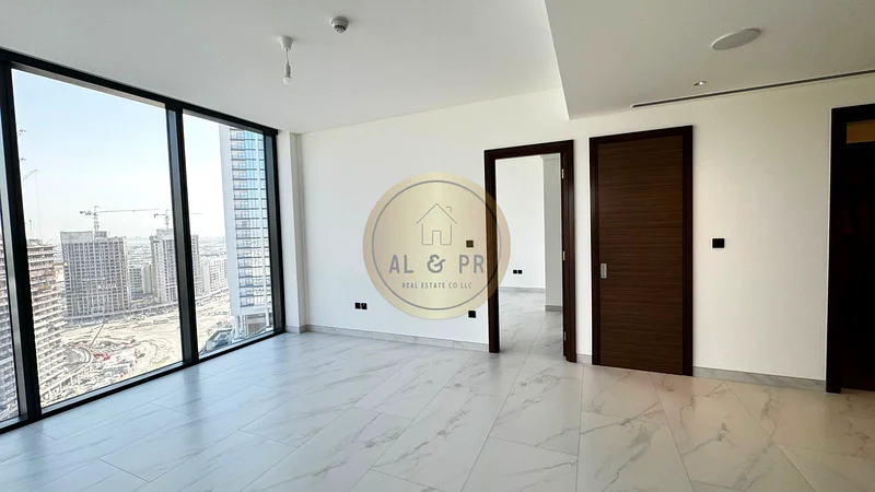 شقة من 3 غرف نوم للإيجار | واسعة | جديدة بالكامل63758455339649110