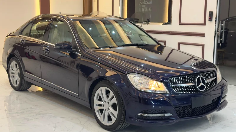 Mercedes-Benz C250 201262930624951170111