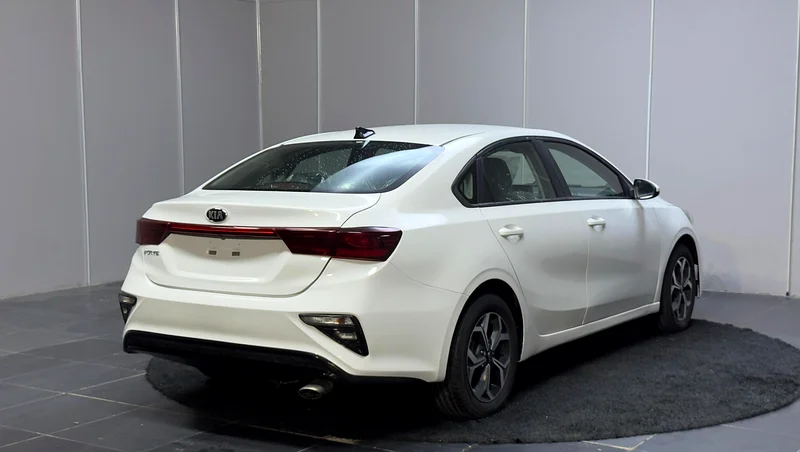 KIA FORTE63152289214337114