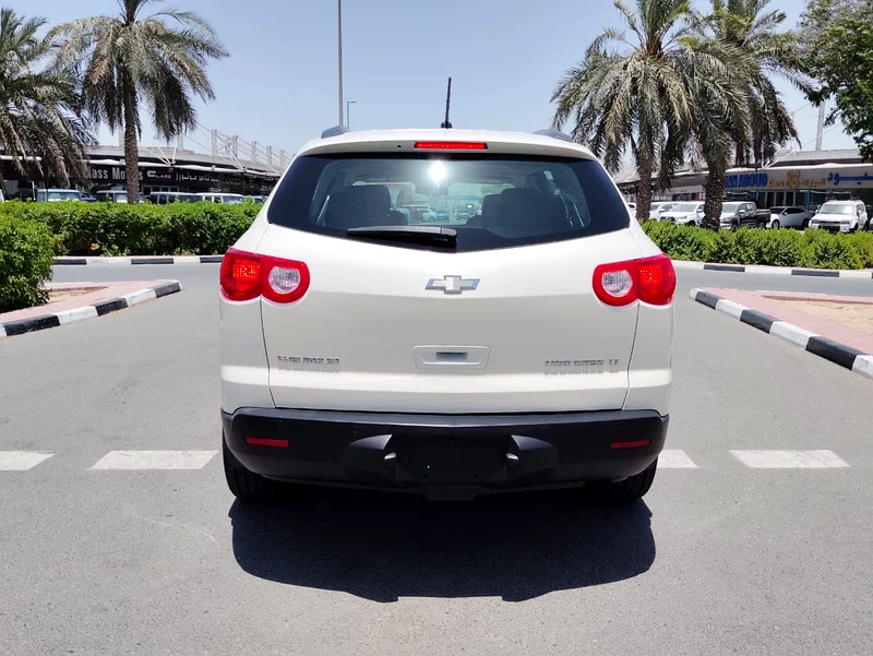Best price for CHEVROLET TRAVERSE GCC, very clean, 67,000 km63173120352642114