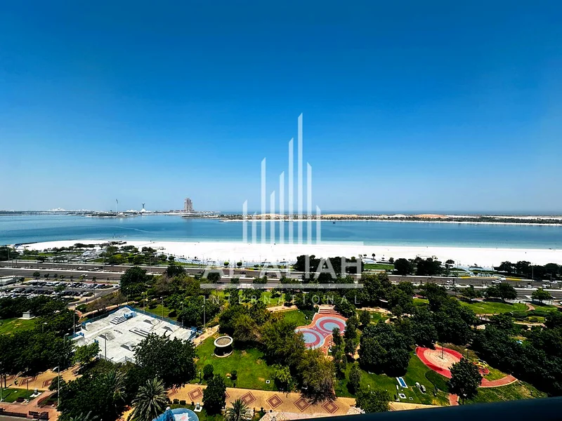 شقة رائعة مكونة من 3 غرف نوم + غرفة خادمة | إطلالة على البحر | الكورنيش629346861464351126