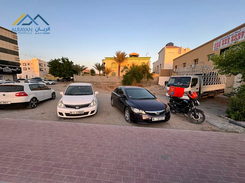 Corner of two streets on Sheikh Ammar Street with a wide setback, a very excellent location and a reasonable price63197608365441111