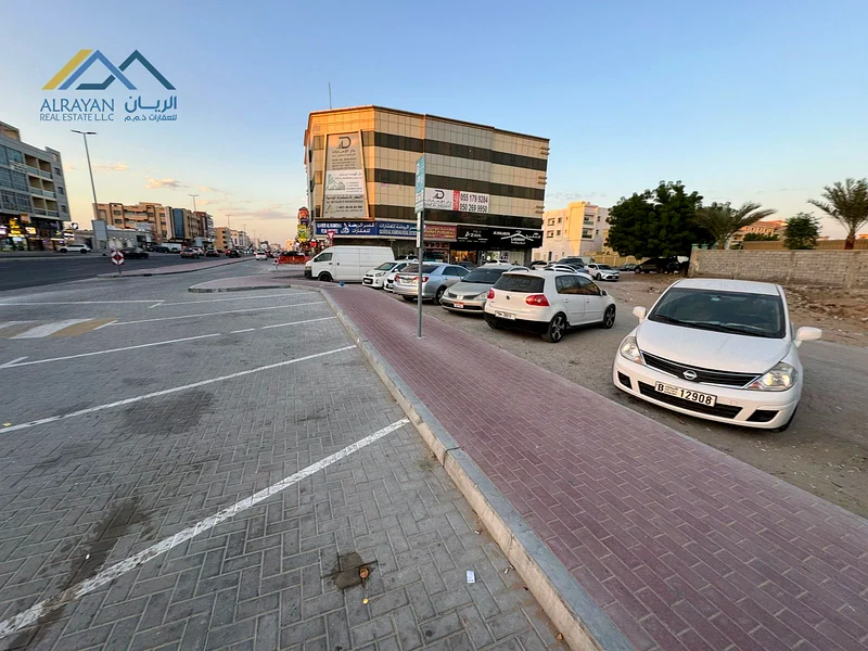 Corner of two streets on Sheikh Ammar Street with a wide setback, a very excellent location and a reasonable price63197608365441113
