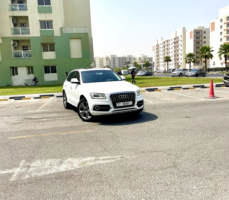 Lady Driven Audi Q5 2015 S-Line 2.0 V4 Top Option, Low Milage, Original Paint, Well Maintained63168499709059112