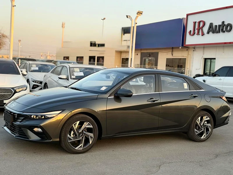 2025 HYUNDAI ELANTRA 1.5L63154619052289112