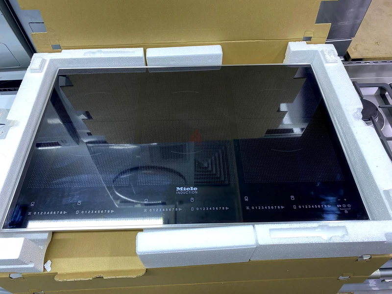 Miele Built –in  80cm induction cook top for  sale  FREE DELIVERY +WARRENTY63197145281923111