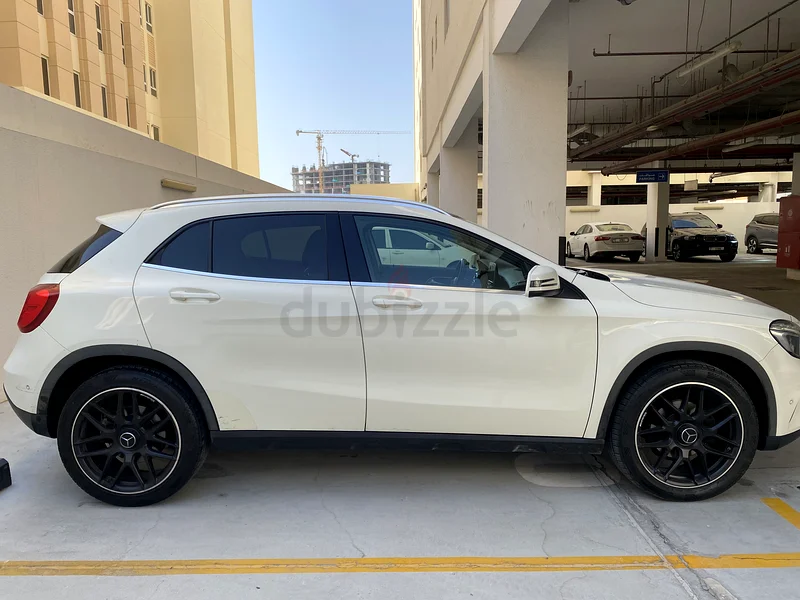 Mercedes-Benz GLA 20063146744715907113