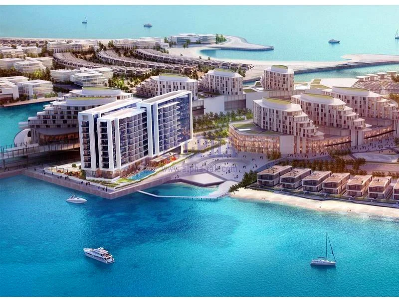 واسع | إطلالة على البحيرة | حياة سكنية فاخرة على الماء63864087054081114