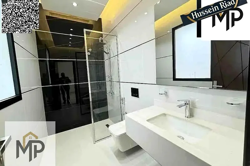 Villa for sale, corner, directly opposite the park, including registration fees63904246611585114