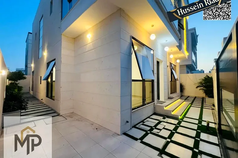 فيلا بسعر مخفض وبدون دفعة أولى، بالقرب من المسجد، إحدى الفيلات الأكثر فخامة في عجمان، بتصميم قصر، سوبر ديلوكس63904246627331114