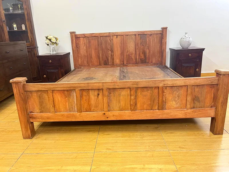 Marina Solid Wood Bedroom Set63221849843331114