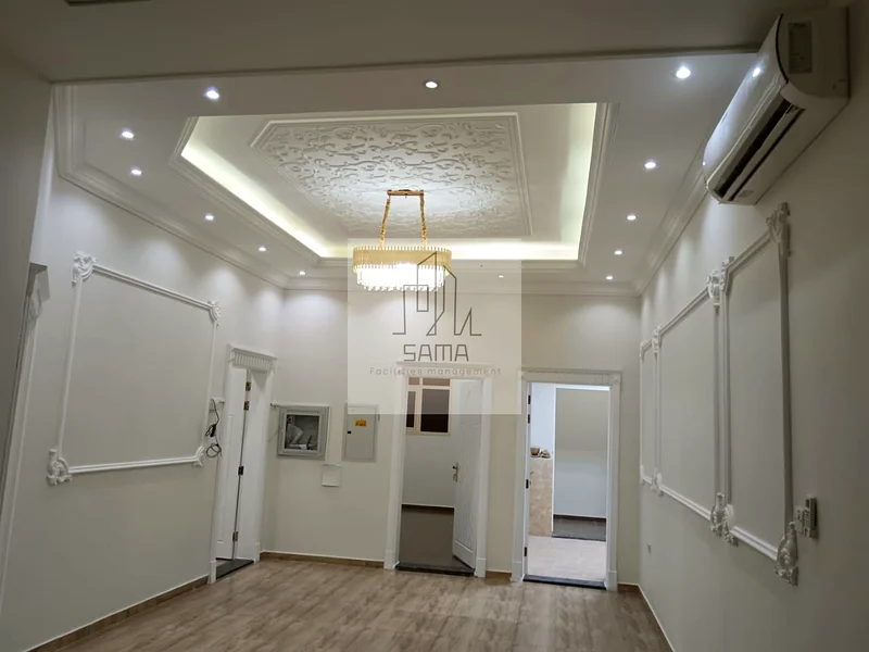 Another villa in Umm Ghafa, including water and electricity.63306679948034111