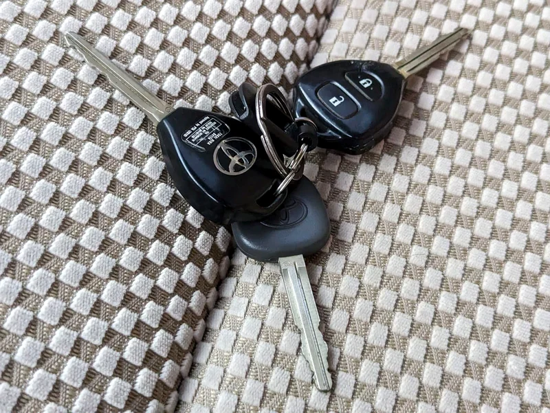 TOYOTA FORTUNER 2013 V4 2.7L GCC IN EXCELLENT CONDITION62931648469123113