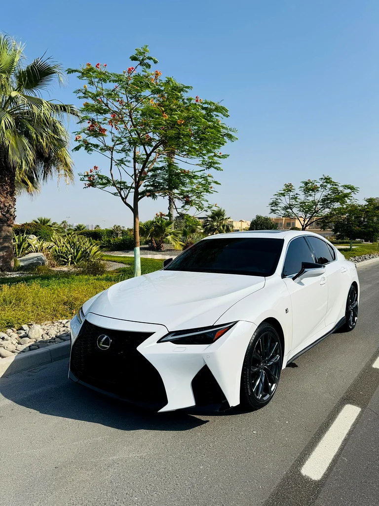 Lexus IS 350 F sport Platinum GCC632262163001621126