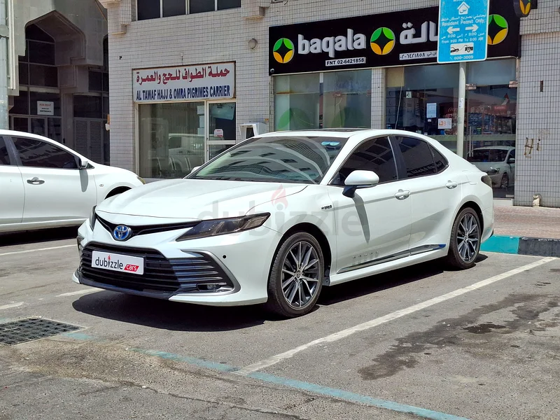 درهم 1336 شهريًا | تويوتا كامري GLE 2023 | مواصفات خليجية | رقم المرجع #33499663166157738626112